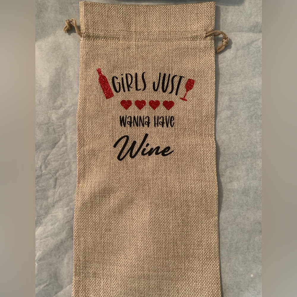 Hand designed wine bag